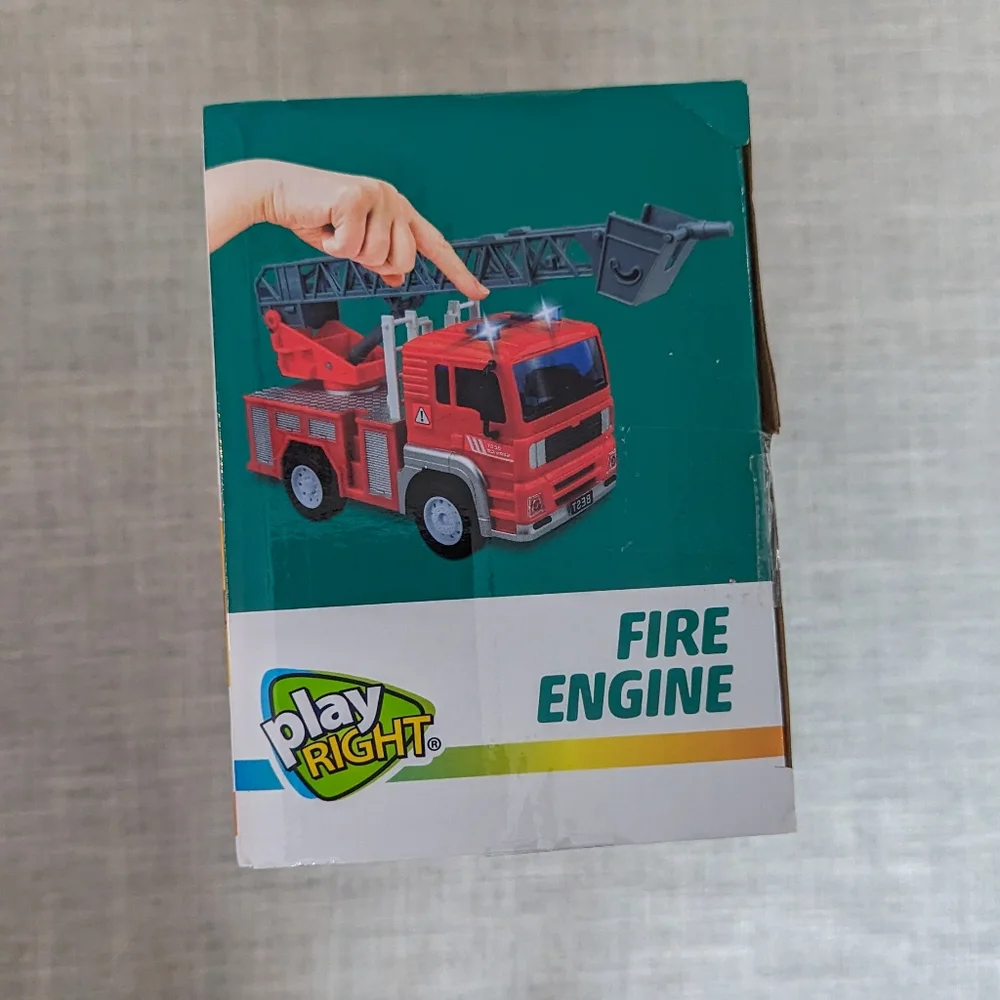 Play Right | Fire Engine with Lights & Sounds | Age 3+ - Picture 5 of 6